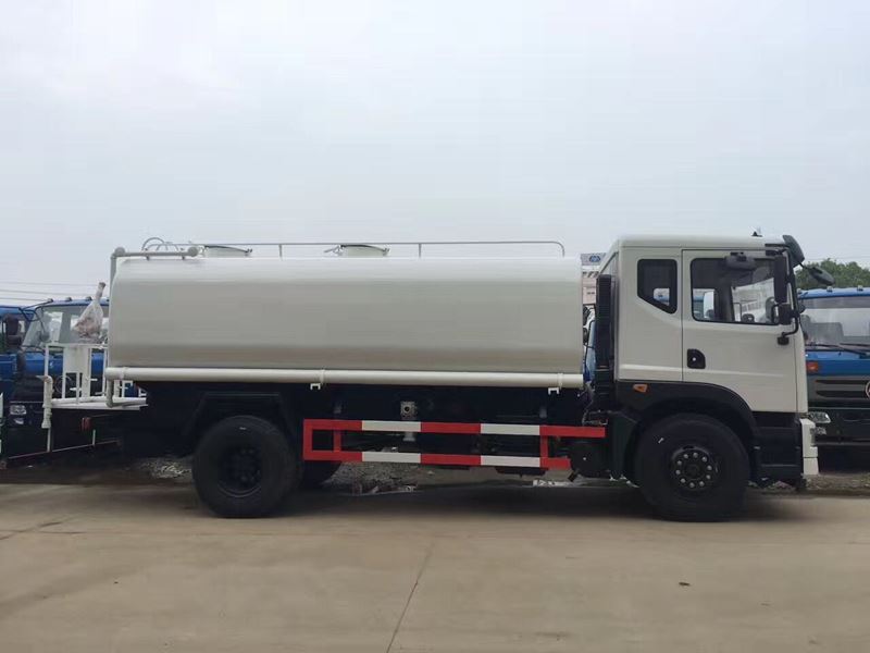 東風(fēng)華神12方灑水車_12噸（12方）東風(fēng)T5綠化灑水車價(jià)格3