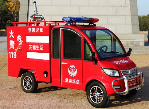 小型灑水車多少錢一輛_電動(dòng)微型四輪消防小型灑水車