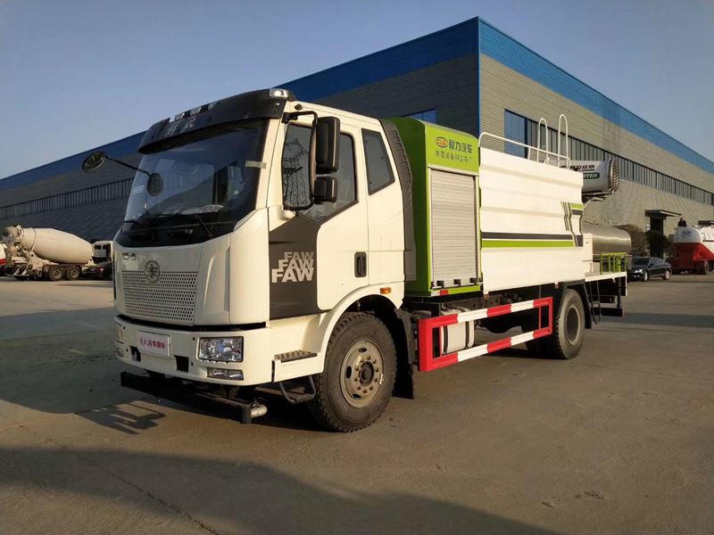 國(guó)六解放J6霧炮抑塵車(chē)圖片