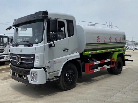 國六12方東風(fēng)隨專D17灑水車