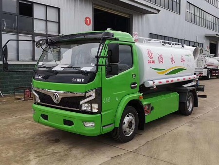 東風(fēng)福瑞卡天然氣7方綠化灑水車廠家價格