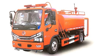 東風多利卡4噸消防灑水車（圓形灑水罐體）