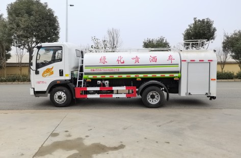 國六重汽豪曼單排4.6方消防灑水車