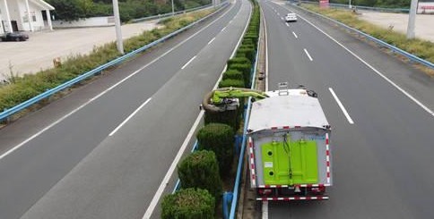 國六江鈴凱運(yùn)綜合養(yǎng)護(hù)綠籬修剪車圖片